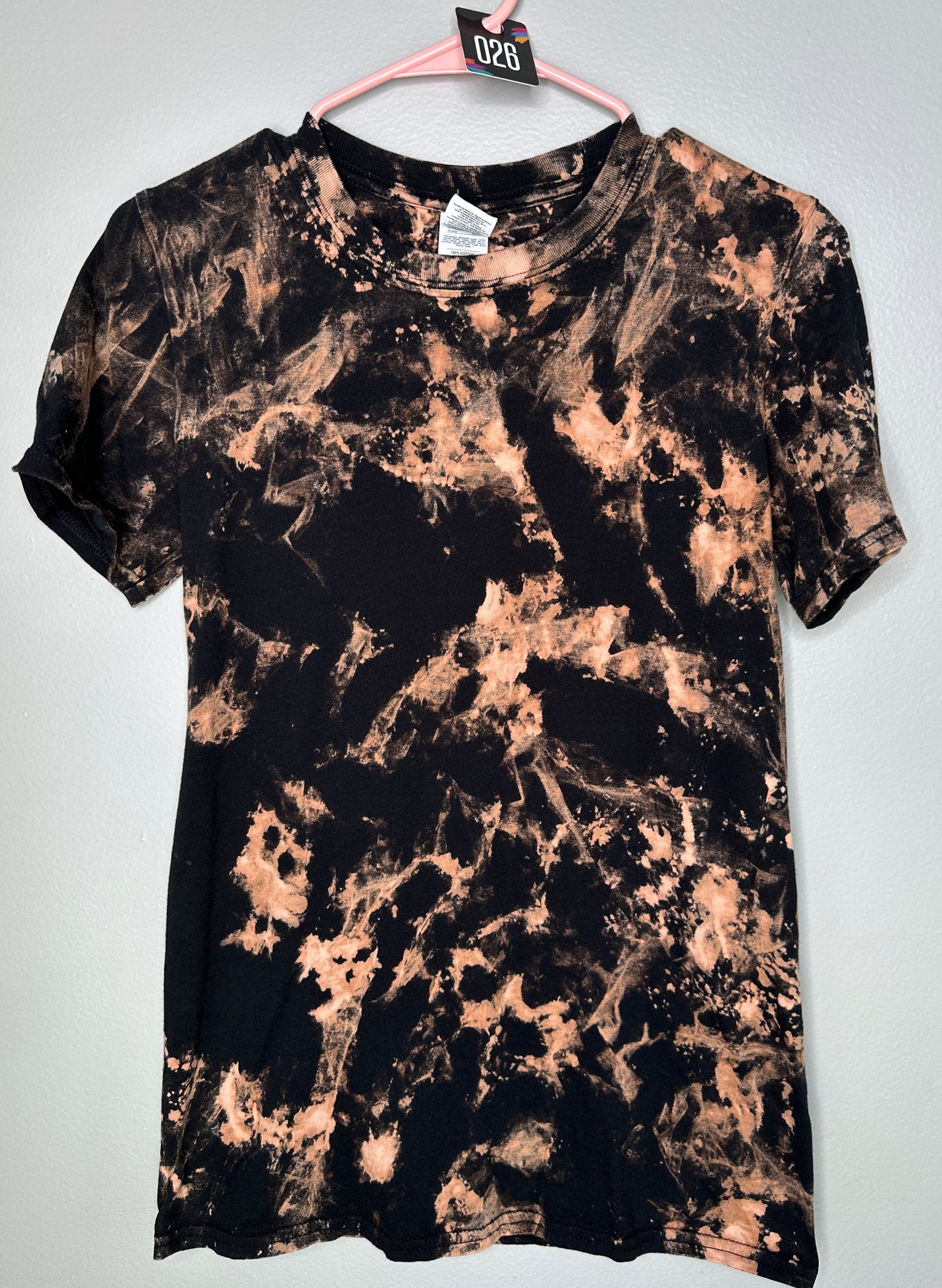 Bleached Tee Small #026