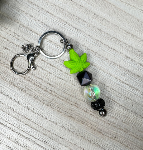 Leaf keychain